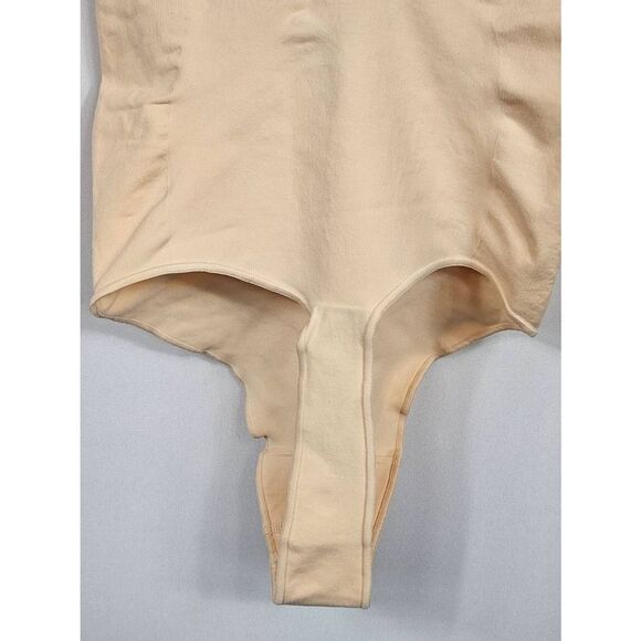 Skims bodysuit sculpting shaper Nwt - Picture 6 of 8